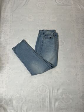 Old Navy Boyfriend Jeans in Light Blue Wash